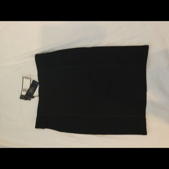 BCBG pencil skirt - Picture 3 of 3